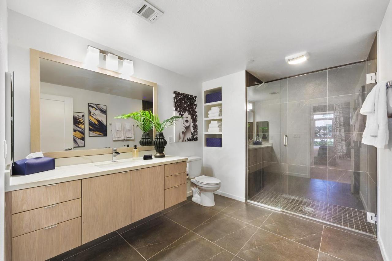 Beverly Grove Chic City Oasis 2 Bedroom Apt With Den 138 Los Angeles Dış mekan fotoğraf
