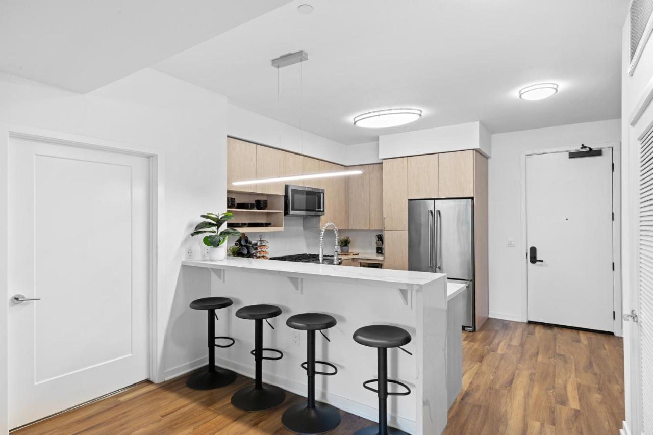 Beverly Grove Chic City Oasis 2 Bedroom Apt With Den 138 Los Angeles Dış mekan fotoğraf