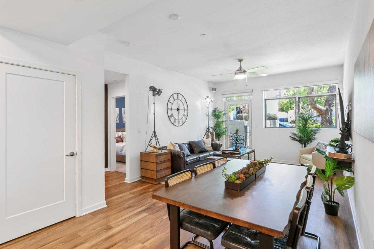 Beverly Grove Chic City Oasis 2 Bedroom Apt With Den 138 Los Angeles Dış mekan fotoğraf