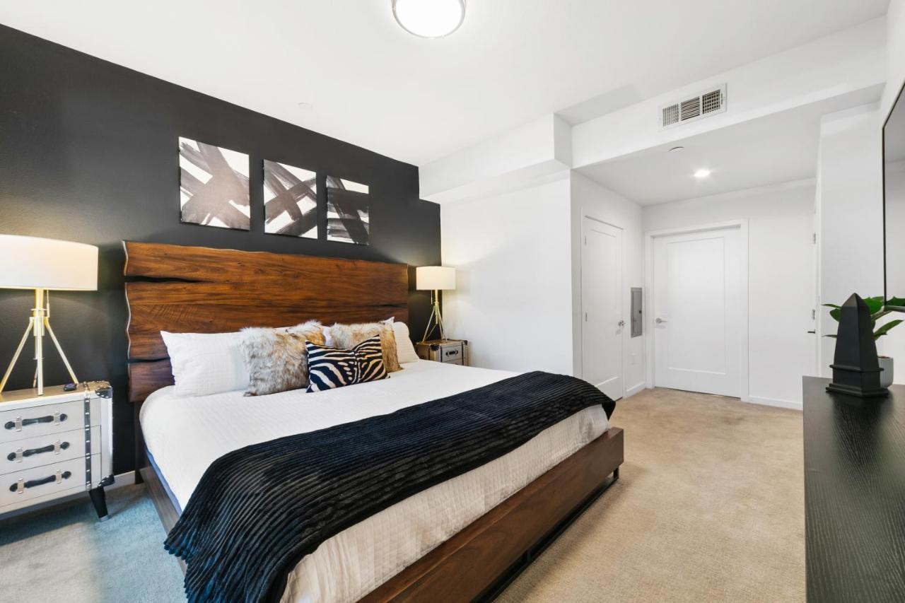 Beverly Grove Chic City Oasis 2 Bedroom Apt With Den 138 Los Angeles Dış mekan fotoğraf