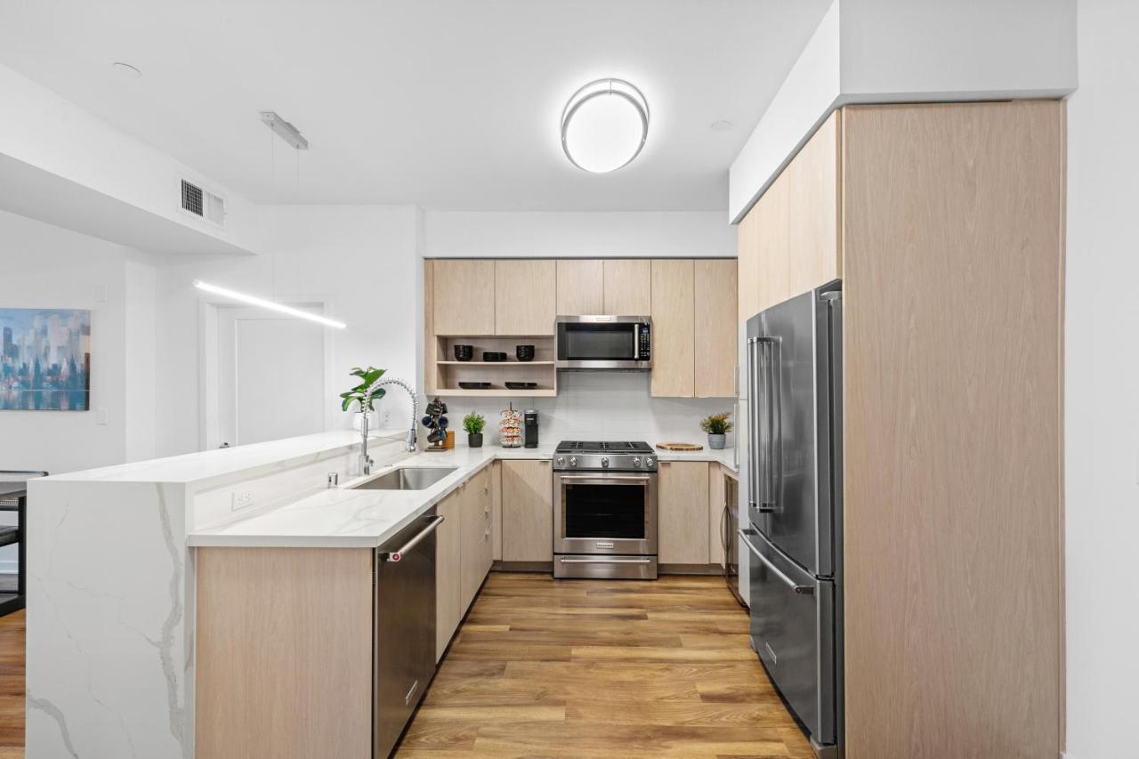 Beverly Grove Chic City Oasis 2 Bedroom Apt With Den 138 Los Angeles Dış mekan fotoğraf